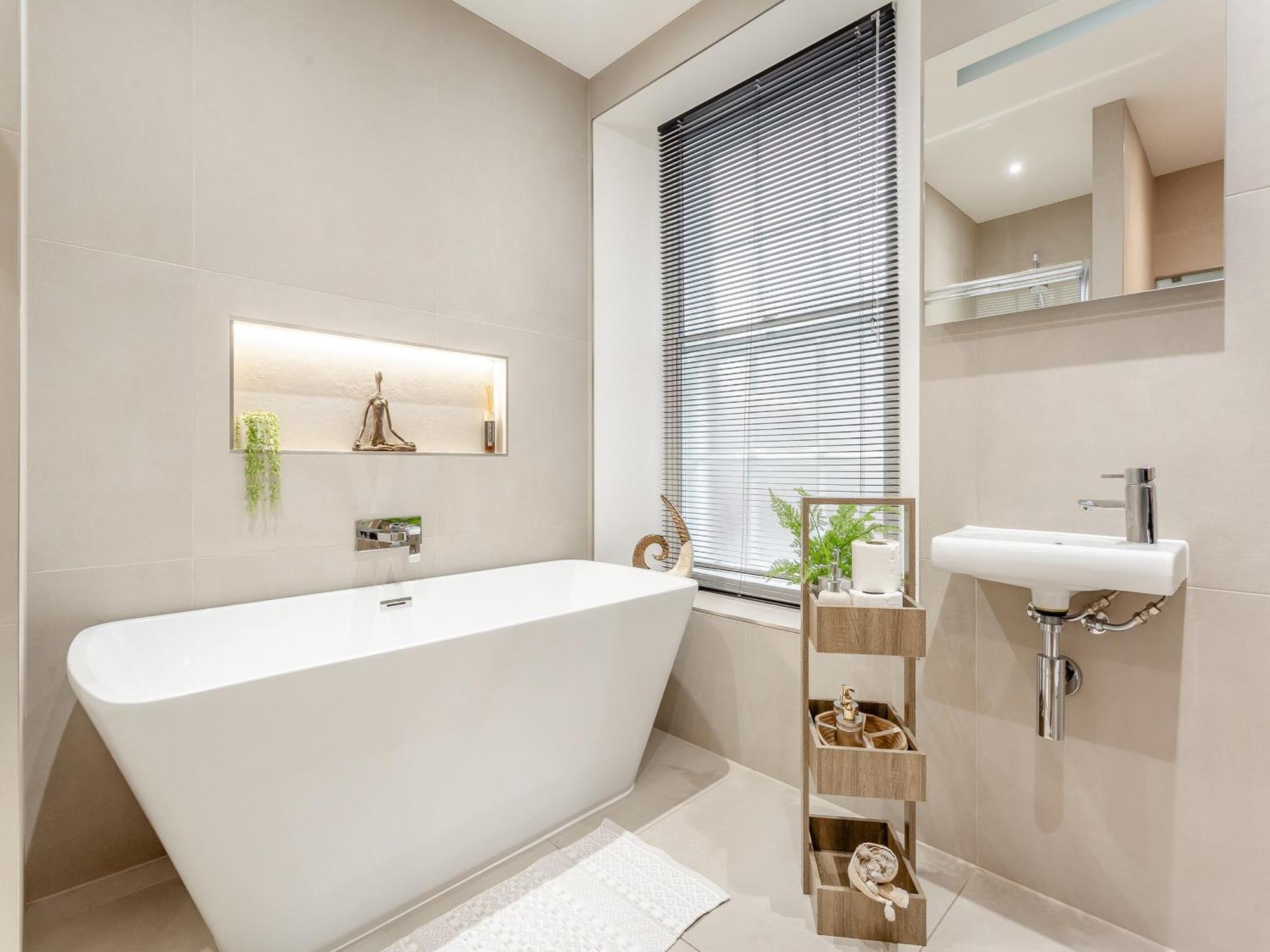 Spire View Villa แอเบอร์ดีน ภายนอก รูปภาพ